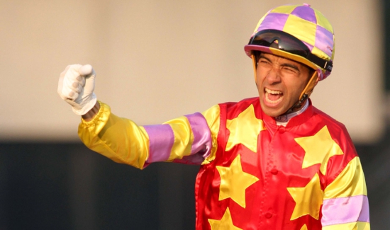 唱片骑师_香港艾曼妞_香港骑师收入(2)