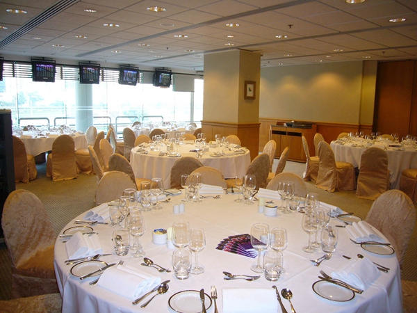 happy-valley-private-box-03.jpg happy-valley-private-box-03.jpg