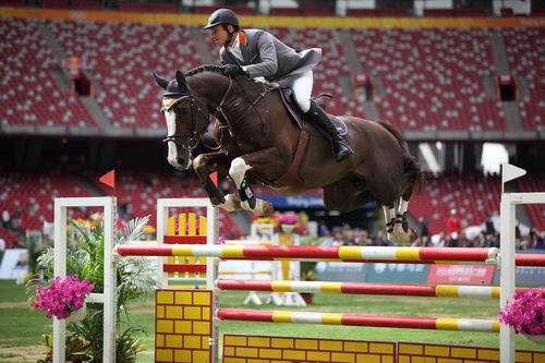 场地障碍赛.jpg 场地障碍赛.jpg