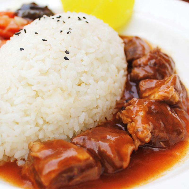 川味牛腩饭.jpg 川味牛腩饭.jpg