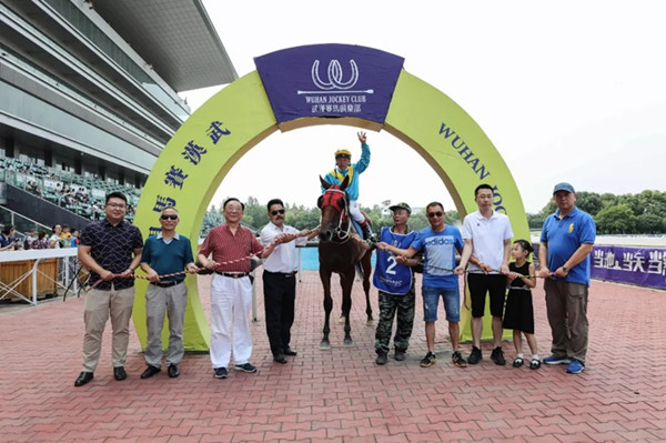 640.webp (6).jpg 640.webp (6).jpg