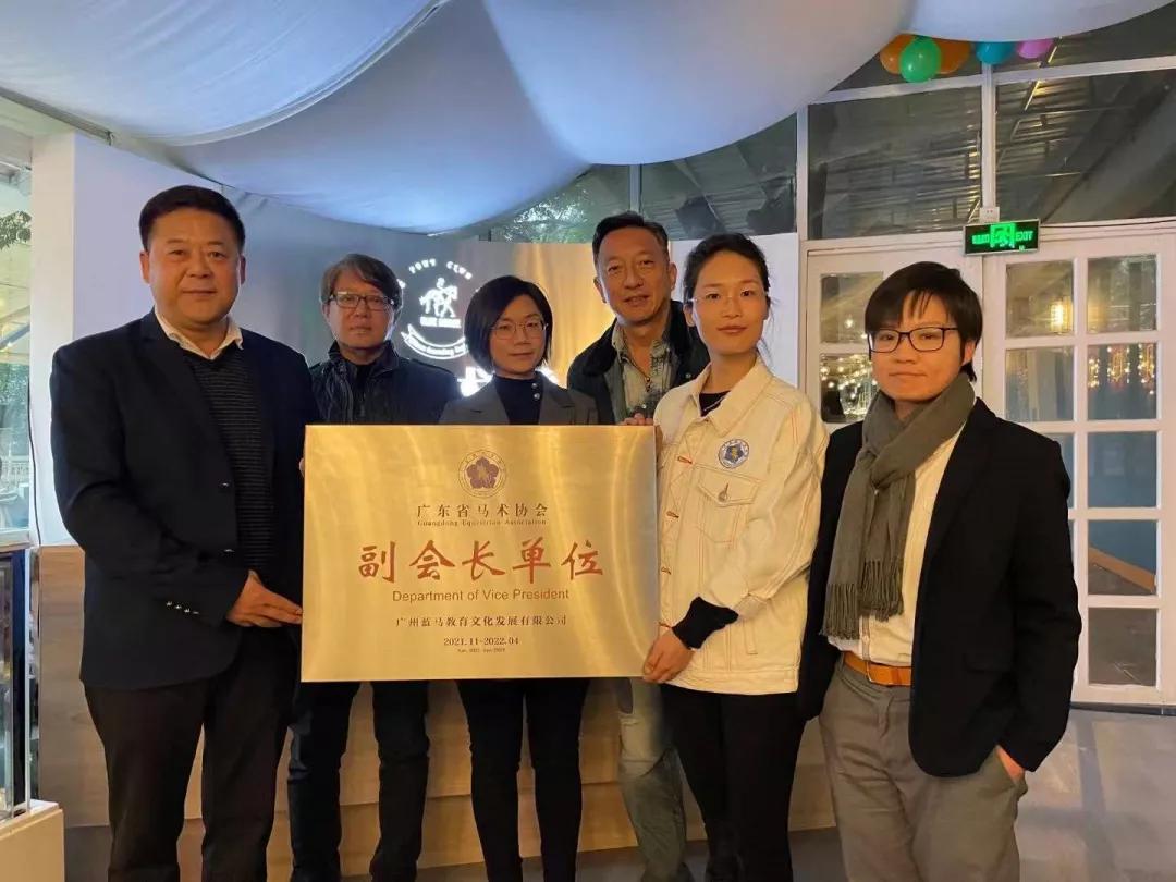 d9efa34ced2b48d6a89b9818de0bac19.jpeg d9efa34ced2b48d6a89b9818de0bac19.jpeg